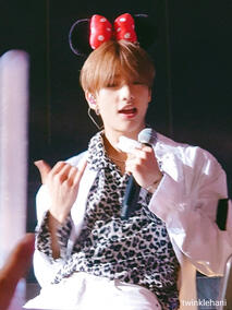 minnie mouse hyunjin